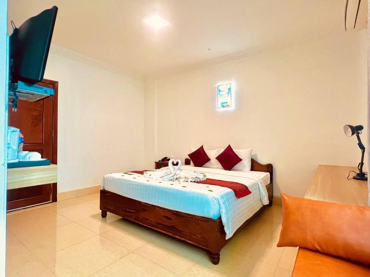 Hotel The One By Nika Siem Reap Esterno foto